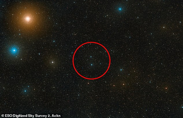 HD 135344B is located around 4440 light-years from Earth. This image shows the sky around this star. In the centre of the photo, you can see two bright stars next to each other. HD 135344B is the one at the bottom