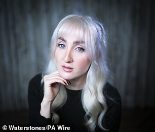 Thriller writer, Holly Jackson