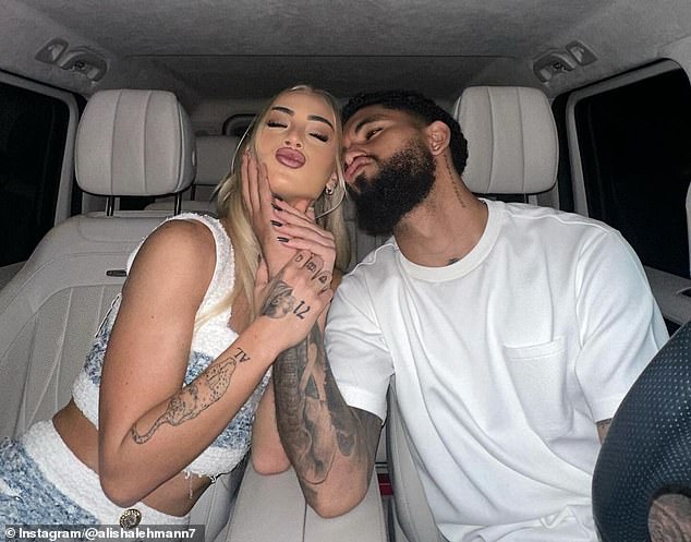 She previously dated fellow Juventus star Douglas Luiz, but they have reportedly ended things