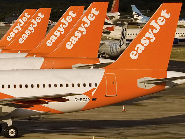 This controversial 'easyJet gate bag revenue incentive' which offers staff £1.20 is still active