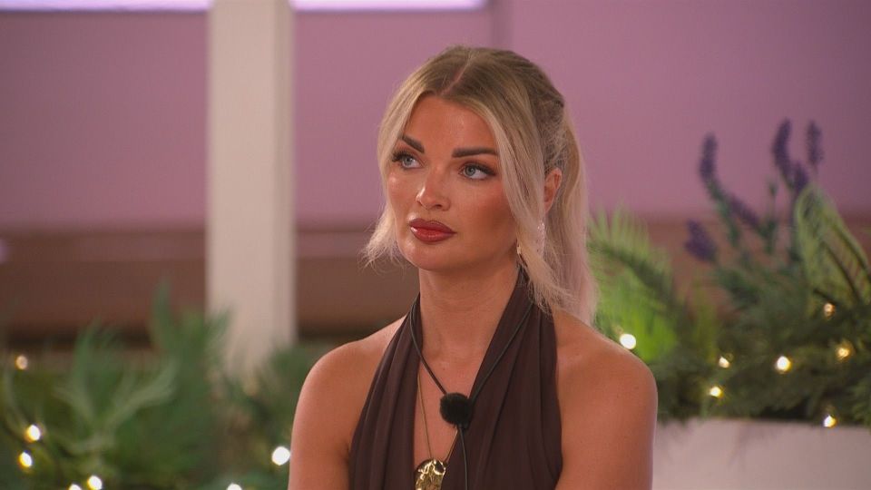 Helena Ford on Love Island.
