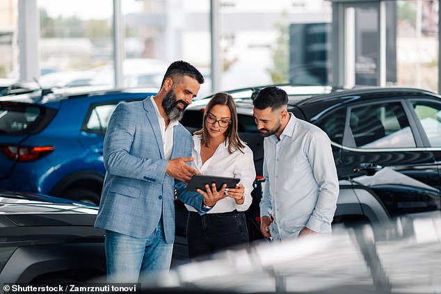 A car buyer borrowing £10,000 over four years could have paid up to £1,100 more than they should have because of commission payments made to dealerships by the banks, according to the Financial Conduct Authority