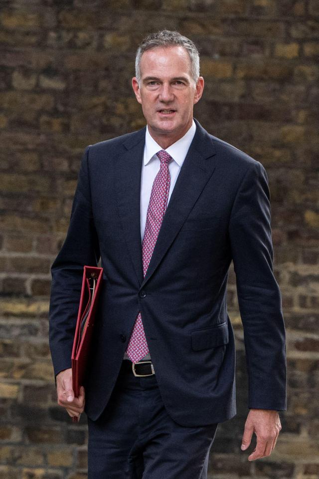 Peter Kyle, Secretary of State for Science, Innovation and Technology, arriving at Downing Street.