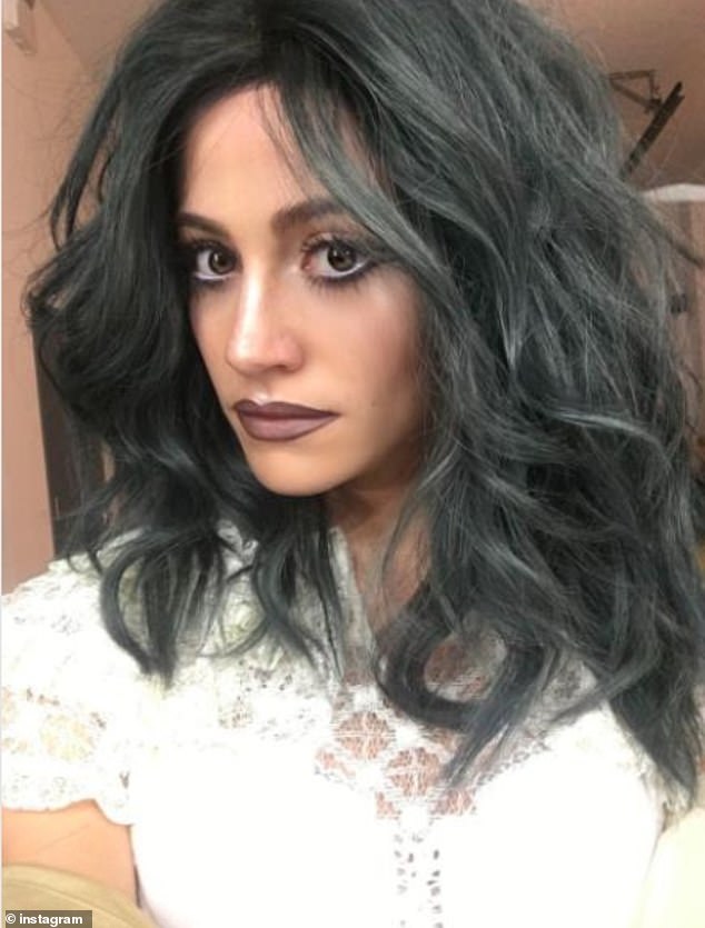 Fans of this pop princess may be more accustomed to seeing her with her naturally blonde locks in a bouncy blow dry