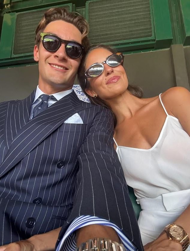 Russell and Mundt take a selfie together at the men's final of this year's Wimbledon