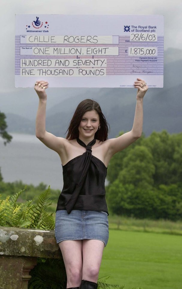 Lottery winner Callie Rogers holding a giant check for £1,875,000.