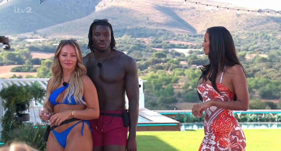 Meg and Dejon being dumped from Love Island; Maya Jama announces the news.