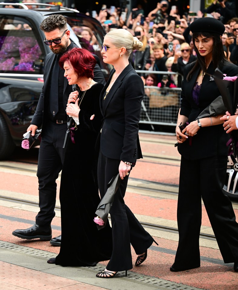 Jack Osbourne, Sharon Osbourne, Kelly Osbourne, and Aimee Osbourne at Ozzy Osbourne's hometown procession.
