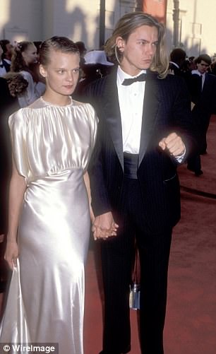Plimpton dated actor River Phoenix for years in the late 80s and early 90s. They are seen at the 1989 Oscars when she was 18. River died in 1993 of a drug overdose 