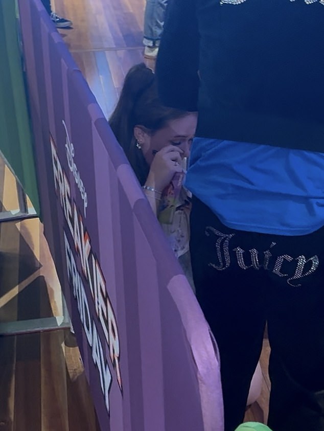One fan got down on her knees and sobbed after discovering Lindsay left without signing any autographs or taking any photos with fans