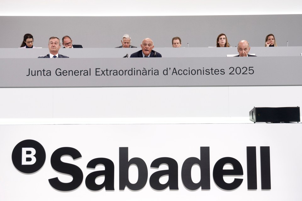 Sabadell shareholders meeting.