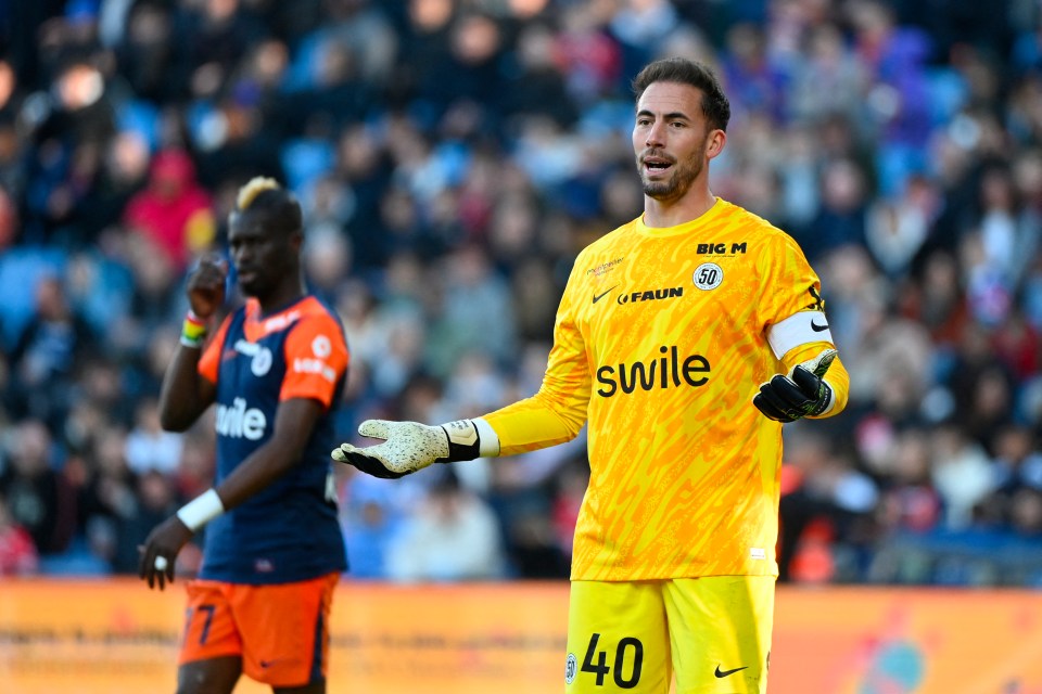 Montpellier goalkeeper Benjamin Lecomte #40 reacting during a soccer match.