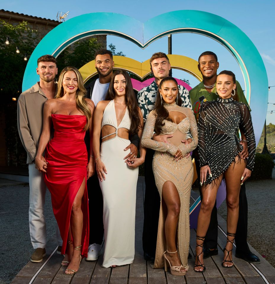 Group photo of Love Island couples.