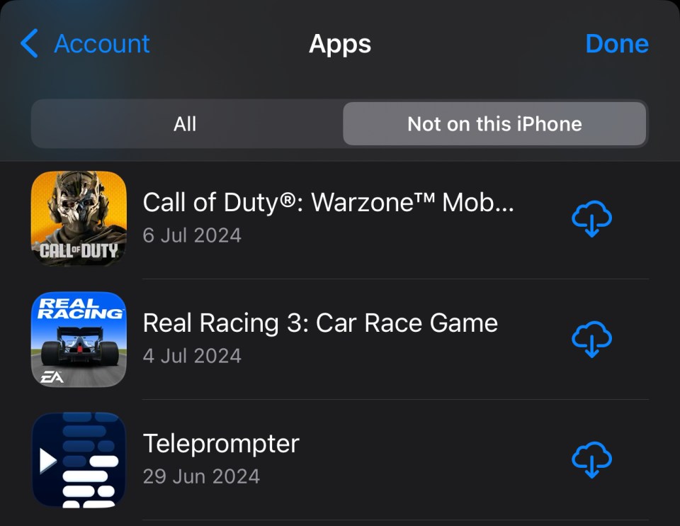 iPhone screen showing installed apps: Call of Duty: Warzone, Real Racing 3, and Teleprompter.