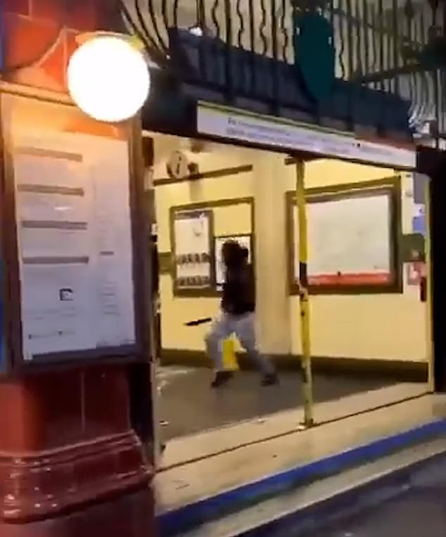 Footage begins by showing an attacker dressed in black and grey holding a machete