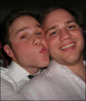 Olly Murs and his twin brother Ben.