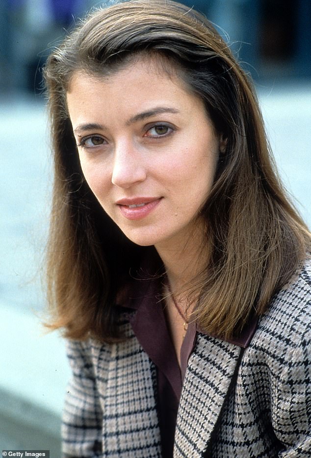 Sara also starred in the 1994 film Timecop, but she had few high-profile projects through the rest of the '90s and the 2000s; pictured on the set of Timecop