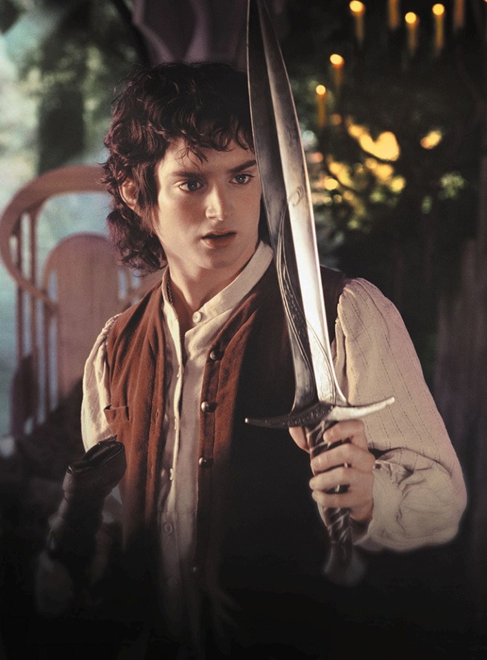Then and now photo of Elijah Wood as Frodo Baggins.