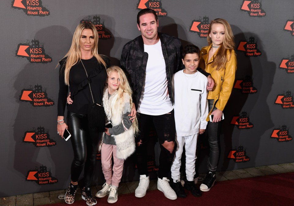 Katie Price, Princess Tiaamii, Kieran Hayler, Junior Andre, and a guest at the Kiss FM Haunted House Party.