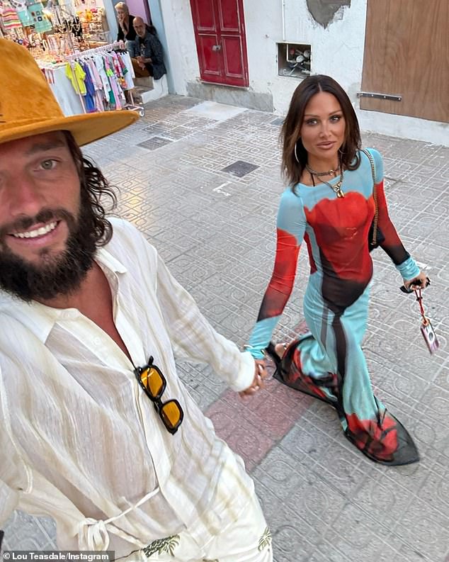 Now friends of the influencer have claimed that Andy was so desperate to save the relationship that he chartered a private jet to race to Ibiza yesterday in a last-ditch attempt to win her round