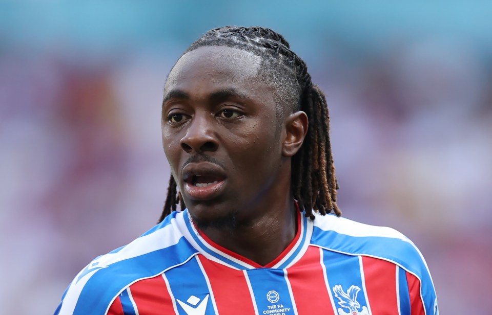 Eberechi Eze of Crystal Palace in action.