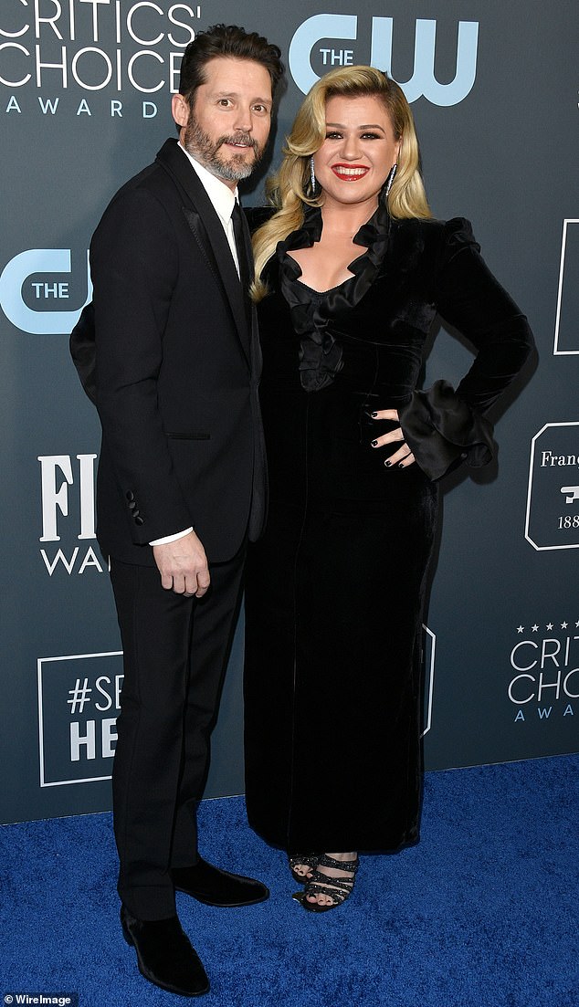 They settled their lawsuits over commissions in May 2024, ending a contentious legal battle that began after their divorce was finalized two years earlier; seen in 2020 in Santa Monica