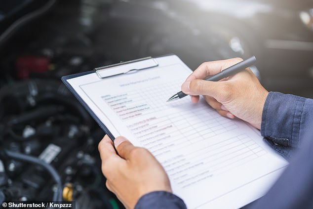 In June the RAC found one in six drivers who overlooked an MOT advisory in the past 12 months experienced a vehicle breakdown or a crash as a result of this unattended issue raised by the MOT garage