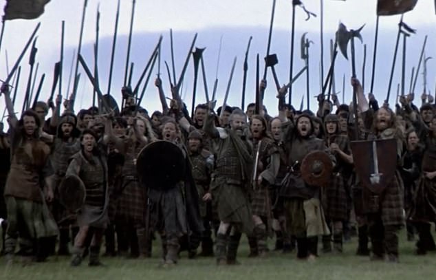 The final scenes of Gibson's film depict the Scottish victory at the Battle of Bannockburn