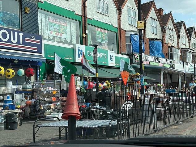The council has been accused of hypocrisy for failing to crack down on Palestine flags with the same vigour as the British flags