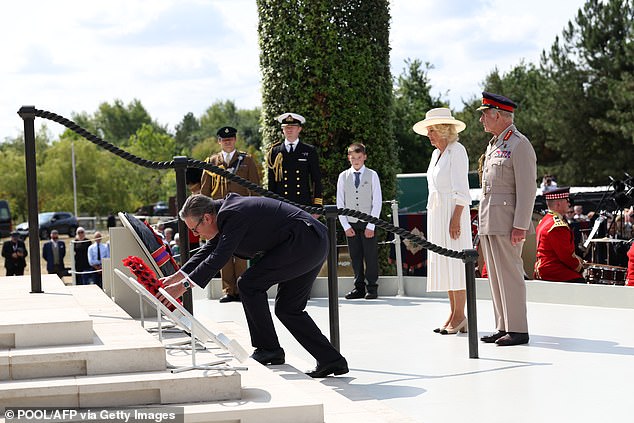 Prime Minister Keir Starmer lays a wreath during a national service of remembrance at the National Memorial Arboretum in Alrewas