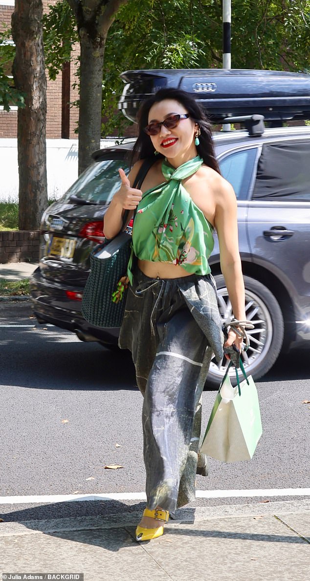 Nancy Xu looked fabulous as she arrived in the sunshine