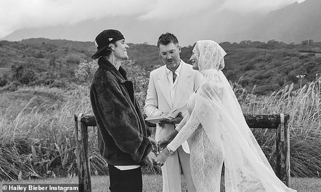 Justin Bieber has gifted his pregnant wife Hailey a huge new diamond ring for their vow renewal