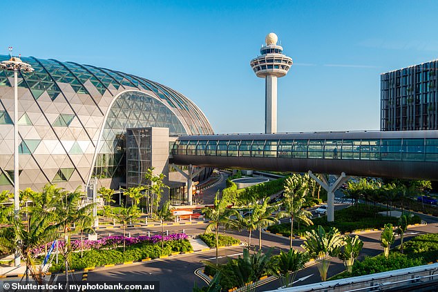 Maddy explained: 'I did do a free tour which took me to the river and Marina Bay. It's actually available to people who haven't even cleared immigration'