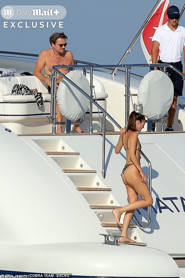 The actor¿s eyes kept wandering to his model girlfriend, giving away just how taken he is