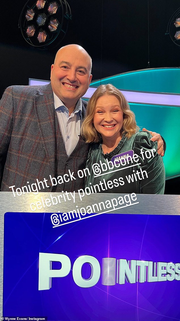 Before the episode aired, Wynne posted a picture of himself with Joanna on set to his Instagram and told his followers they would be contestants