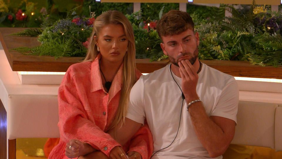 Molly Smith and Tom Clare on Love Island: All Stars.