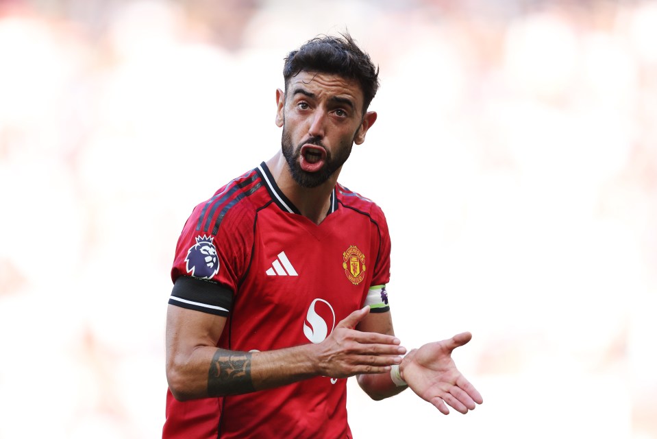 Bruno Fernandes of Manchester United reacting during a game.