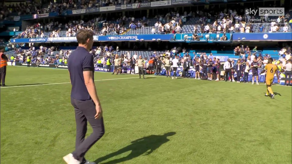 Roy Keane on a soccer field.