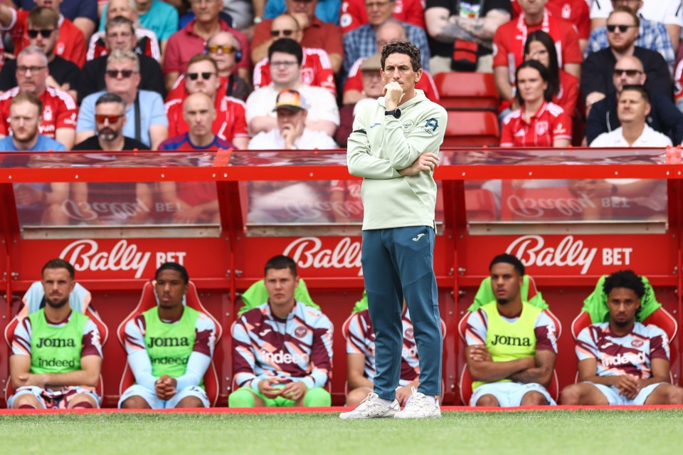 Brentford manager Keith Andrews on the sidelines.