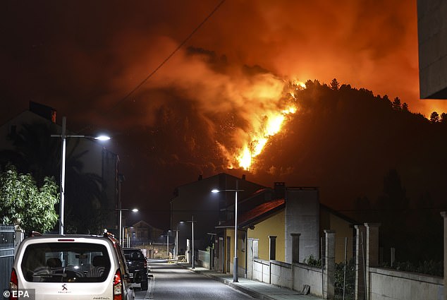 A forest fire burns in Vilamartin de Valdeorras, Galicia, Spain, 18 August 2025