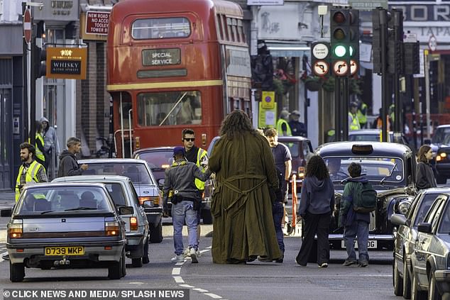 Filming brought traffic in the capital to a standstill series brought traffic in the capital to a standstill while they filmed down Borough High Street