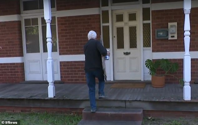 On the weekend an unknown man and removalists were seen at the property