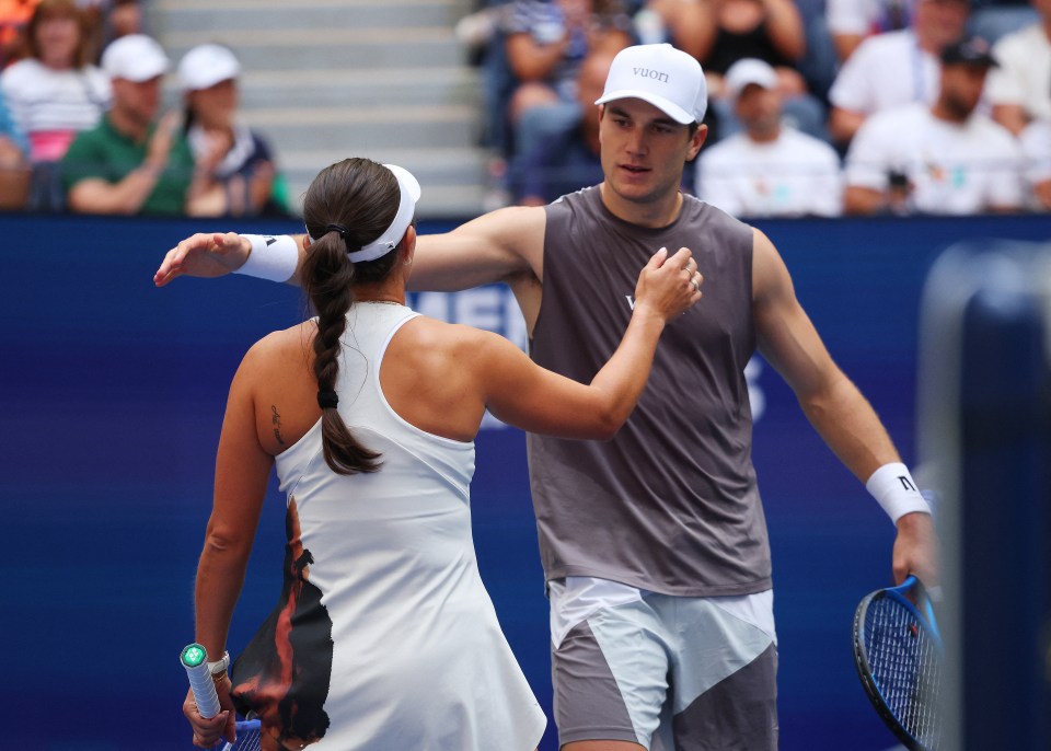 Jack Draper and Jessica Pegula celebrating a tennis match win.