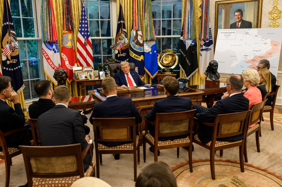 Trump meeting with world leaders in the Oval Office regarding the war in Ukraine.