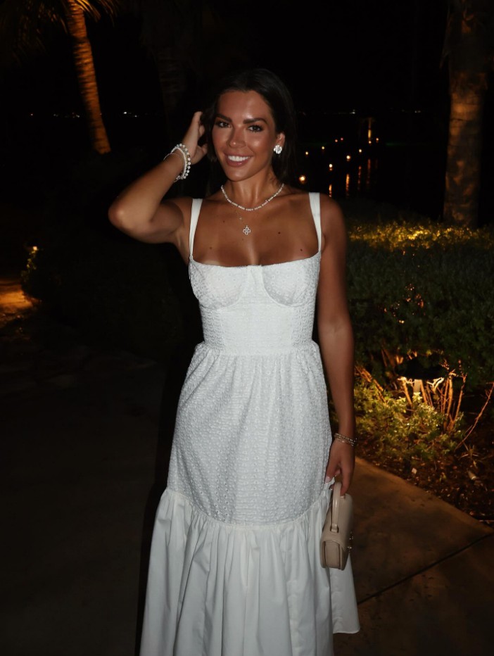 Love Island's Gemma Owen looks very loved up with horse rider boyfriend on luxury exotic holiday,