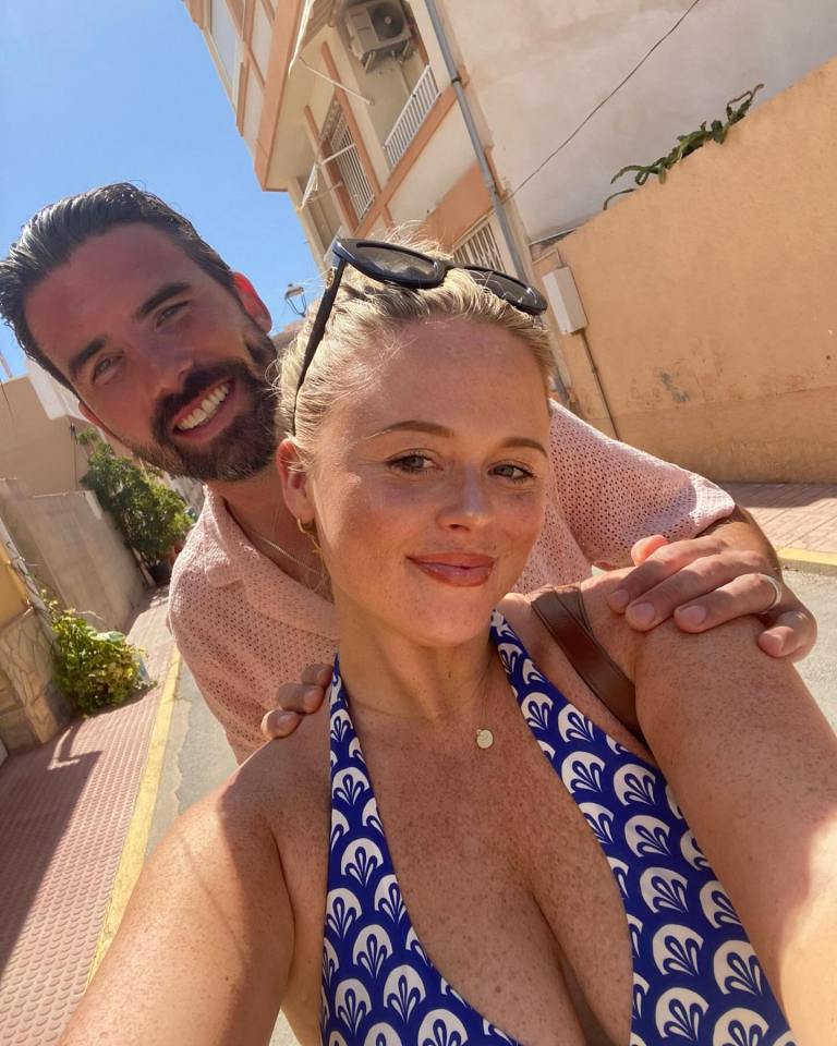Selfie of a couple on a sunny day.