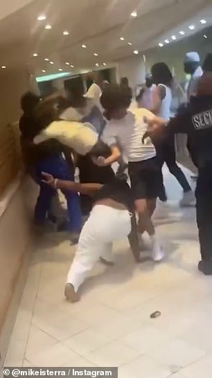 The brawl broke out around 2am, according to Terra