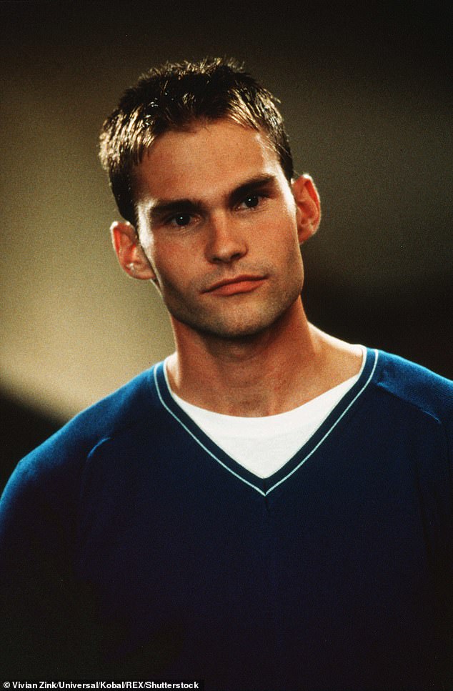 Scott, who listed himself as an actor on the paperwork, said he earns about $45,000 in royalty payments and $31,000 in dividends/interest payments per month; Seen in a 1999 still