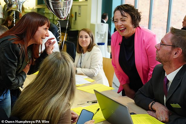 Schools minister McKinnell visits pupils at Bede Academy in Blyth