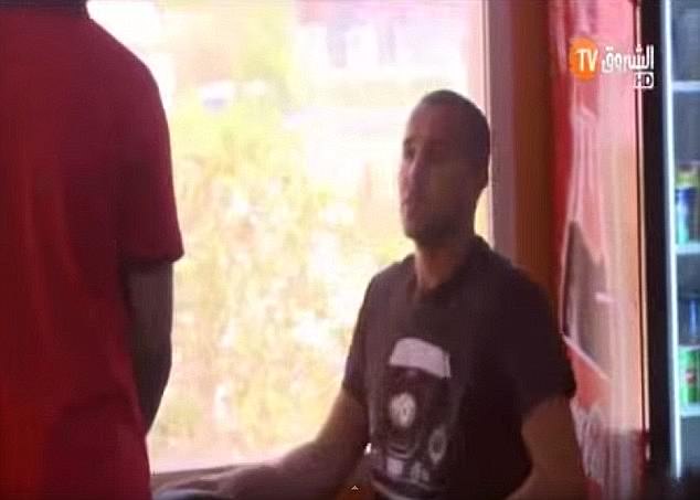 This is the moment a professional footballer was kidnapped, driven to the desert and threatened with execution ¿ in a shocking TV prank